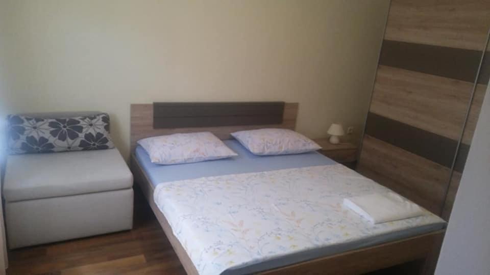 Apartment Dukic Sveti Filip i Jakov Dış mekan fotoğraf