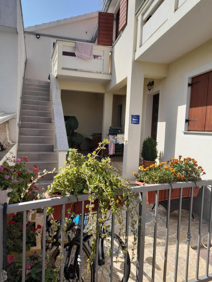 Apartment Dukic Sveti Filip i Jakov Dış mekan fotoğraf